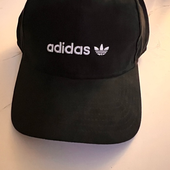 Adidas men strap back cap adjustable fit - Picture 1 of 4